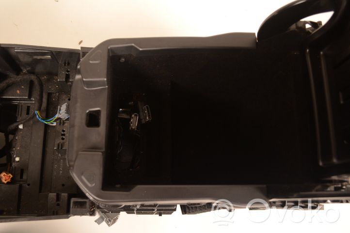 Land Rover Range Rover Sport L494 Center console 