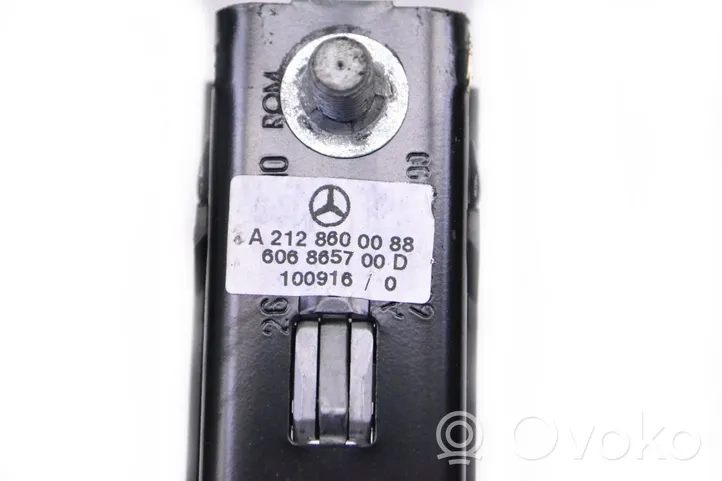 Mercedes-Benz E W212 Regolatore altezza cintura di sicurezza A2128600088