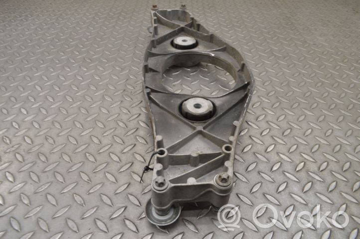 Mercedes-Benz S C217 Support de différentiel arrière A2213520206