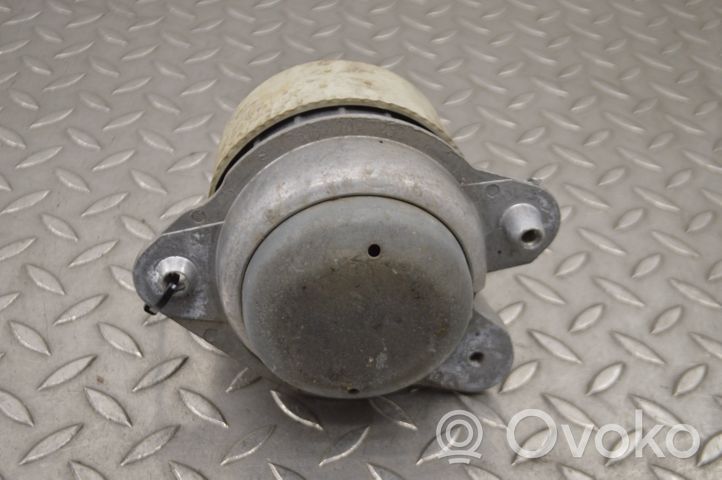 Mercedes-Benz S C217 Supporto di montaggio del motore A2222405117