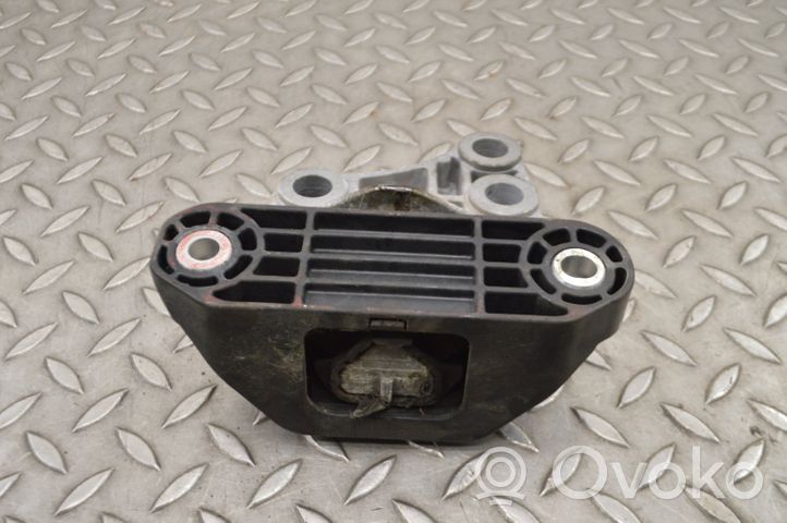 Jeep Renegade Engine mount bracket 00519997550