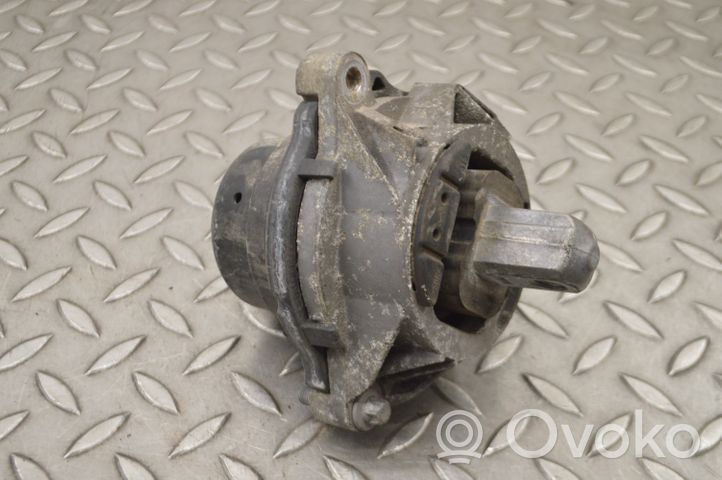 BMW 3 F30 F35 F31 Supporto di montaggio del motore 6799104