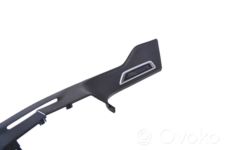 Volkswagen Touareg III Rivestimento montante (B) (superiore) 760853845A