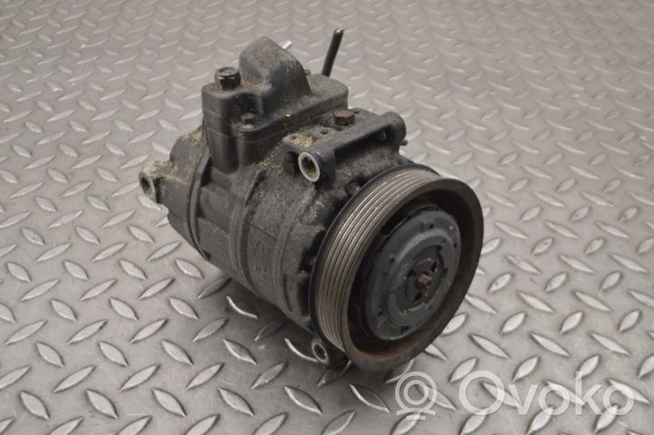 Jaguar XJ X350 Ilmastointilaitteen kompressorin pumppu (A/C) 6W9319D629AA