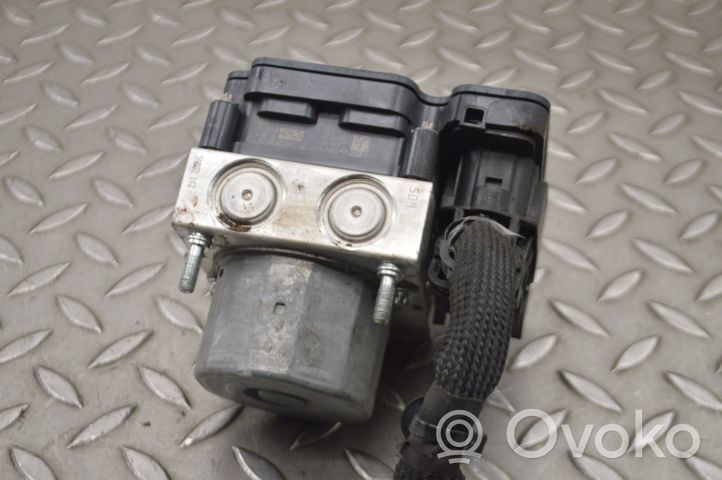 Infiniti Q30 ABS-pumppu A0914310000