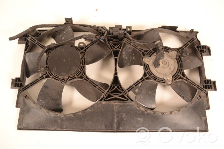 Mitsubishi Outlander Radiator cooling fan shroud 