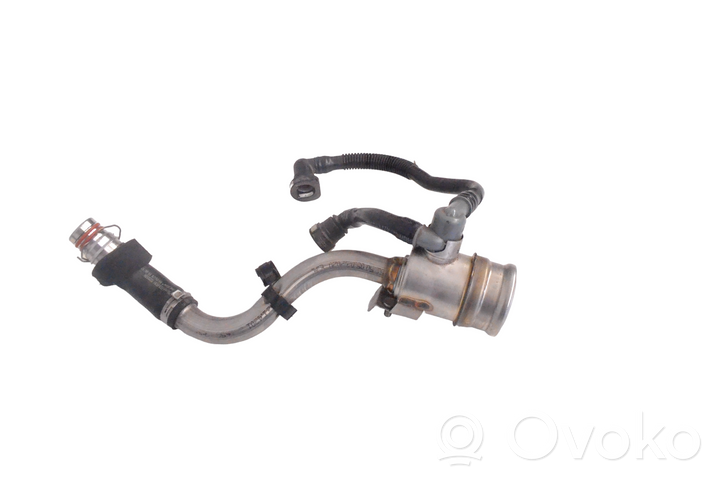 BMW 3 G20 G21 Tuyau de remplissage de réservoir de carburant R2745873107