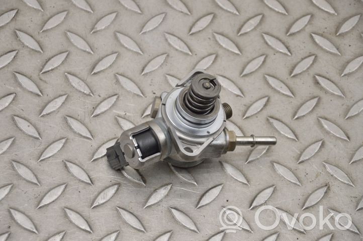 Infiniti Q50 Pompe d'injection de carburant à haute pression 04E2121068