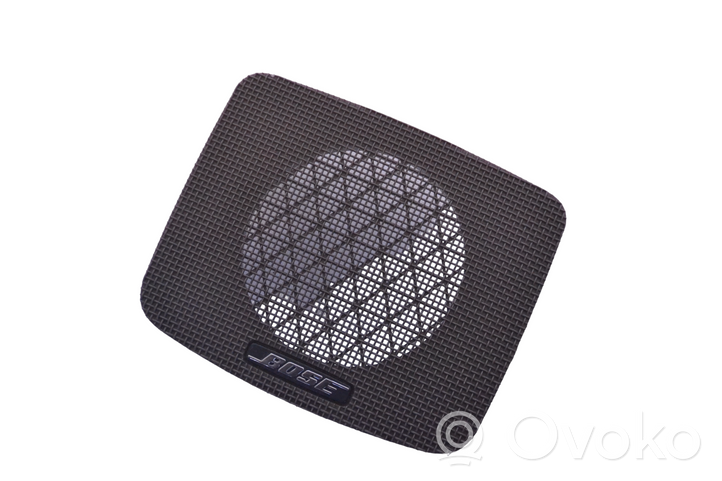 Infiniti FX Cache enceinte centrale P10511B11000