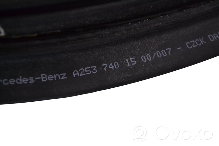 Mercedes-Benz GLC X253 C253 Guarnizione in gomma del bagagliaio (carrozzeria) A2537401500