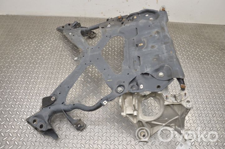 Audi A4 S4 B9 Sottotelaio anteriore 8W0411309