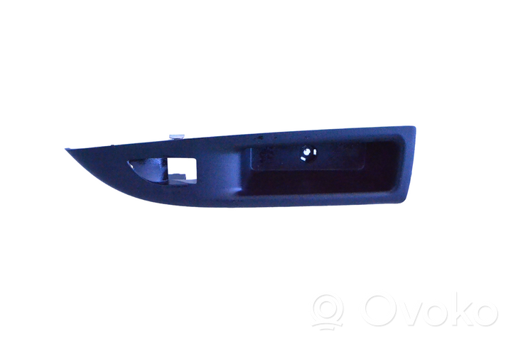 Opel Mokka X Rear door window switch trim 9835154180