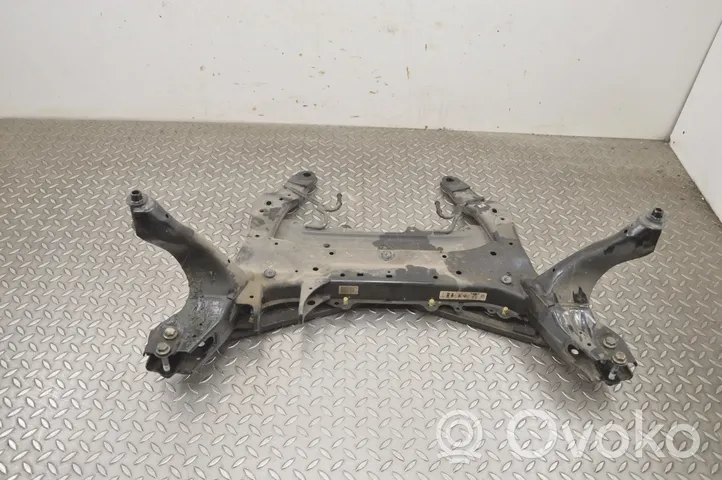 BMW 1 F40 Front subframe 6872729