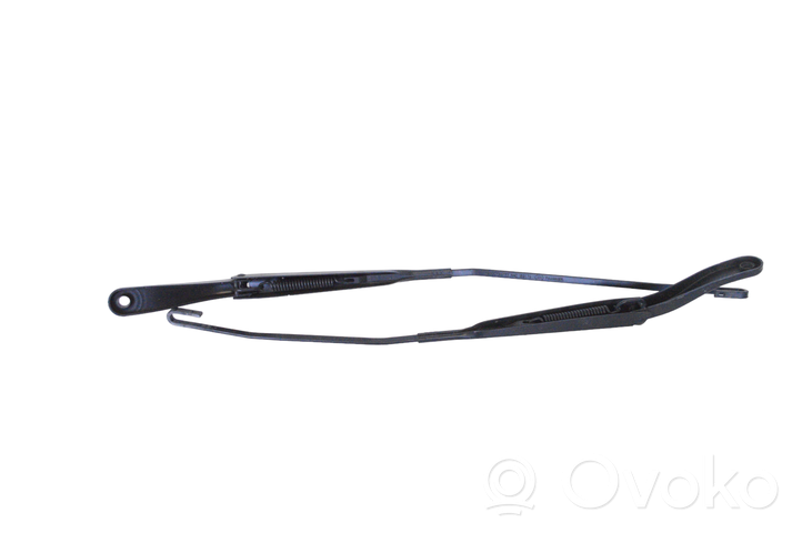 Renault Master III Windshield/front glass wiper blade 8200734776