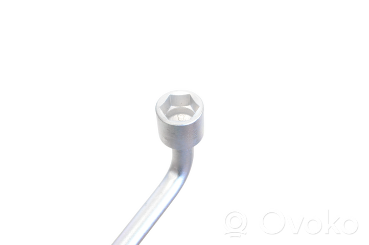 Subaru Outback (BS) Wheel nut wrench 
