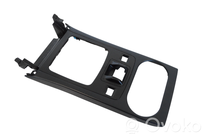 Subaru Outback (BS) Altri elementi della console centrale (tunnel) 92122AL000