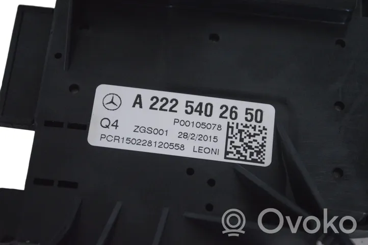 Mercedes-Benz S C217 Skrzynka bezpieczników / Komplet A2225402650