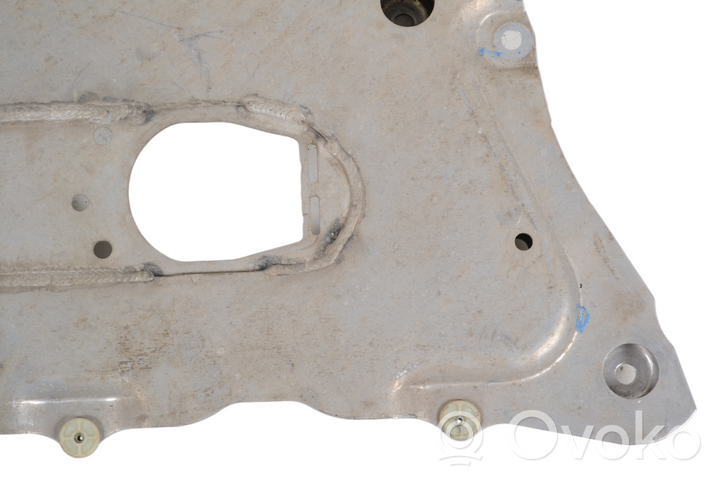 BMW X5 G05 Protezione anti spruzzi/sottoscocca del motore 33106862071