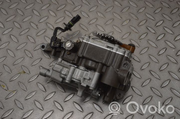 Mercedes-Benz S C217 Pompe à huile A2781810547