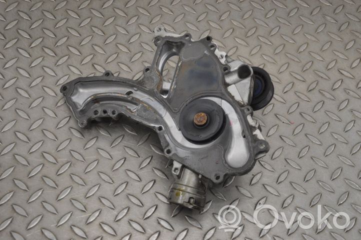 Mercedes-Benz S C217 Pompe de circulation d'eau A15701071433