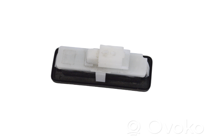 Citroen C4 III e-C4 Interruttore a pulsante apertura portellone posteriore/bagagliaio 9820395580