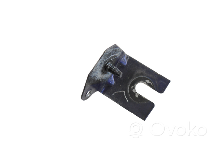 Jaguar XJ X351 Fender mounting bracket 