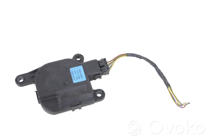 SsangYong Tivoli Motor/activador trampilla de calefacción 15E080064