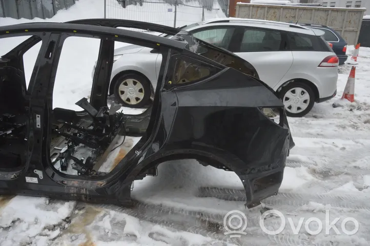 Tesla Model Y Pannello laterale posteriore 