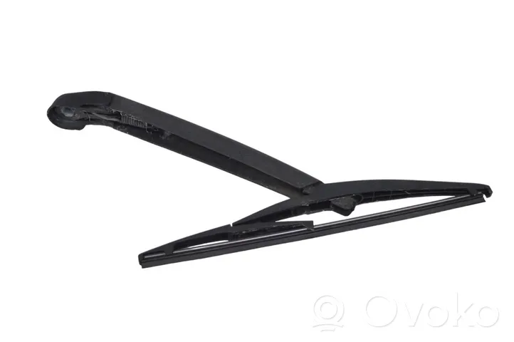 Fiat 500L Rear wiper blade arm 