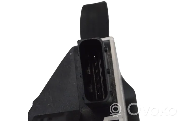 Fiat 500L Accelerator throttle pedal B720