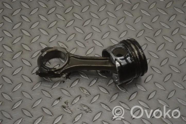 Mazda CX-7 Piston AA7N