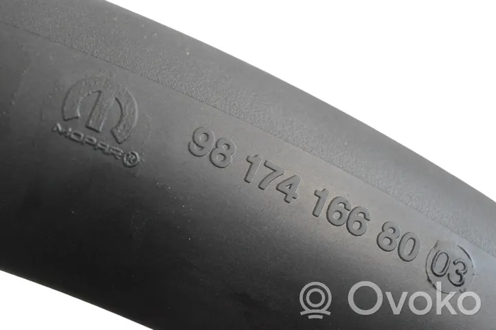 Opel Crossland X Tube d'admission de tuyau de refroidisseur intermédiaire 9817416680