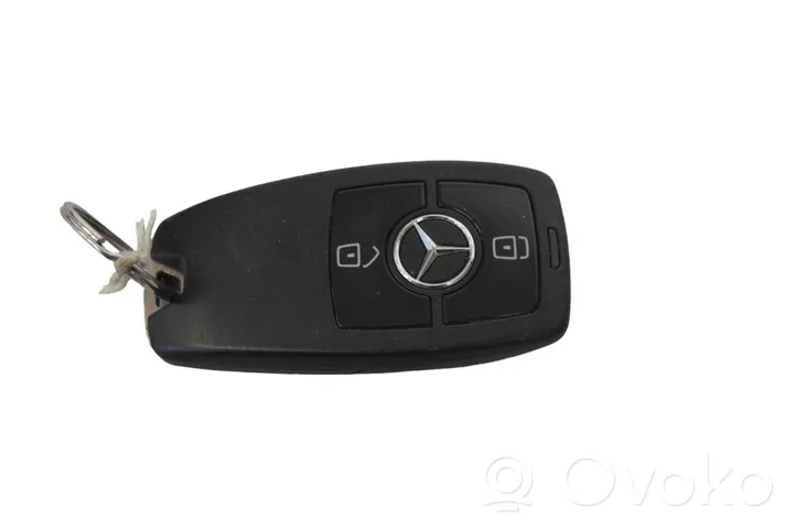 Mercedes-Benz Sprinter W907 W910 Virta-avain/kortti A2479052304