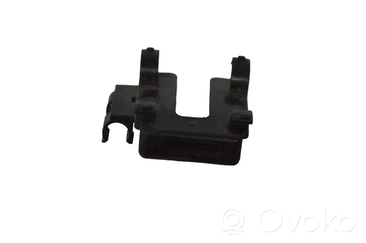 Lexus GS 300 350 430 450H Supporto anteriore per il sensore di parcheggio (PDC) 8934844010