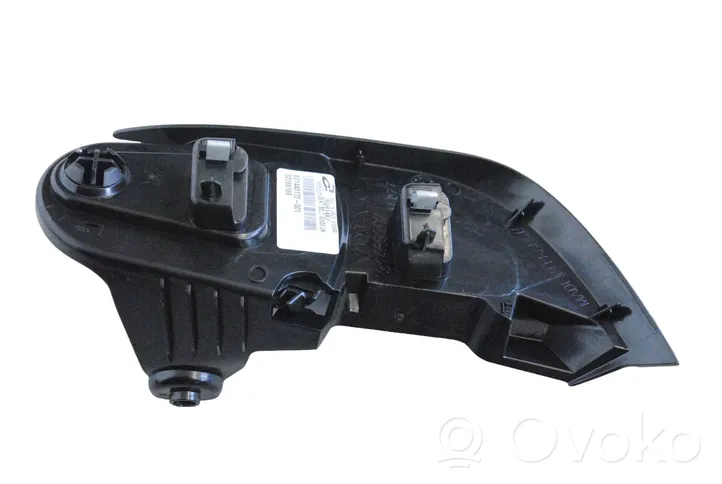 Volvo XC40 Rivestimento laterale della consolle centrale posteriore 32288169