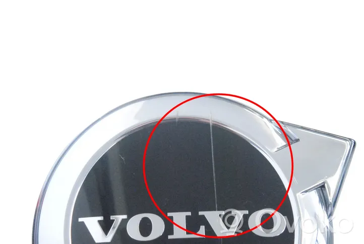 Volvo XC40 Mostrina con logo/emblema della casa automobilistica 