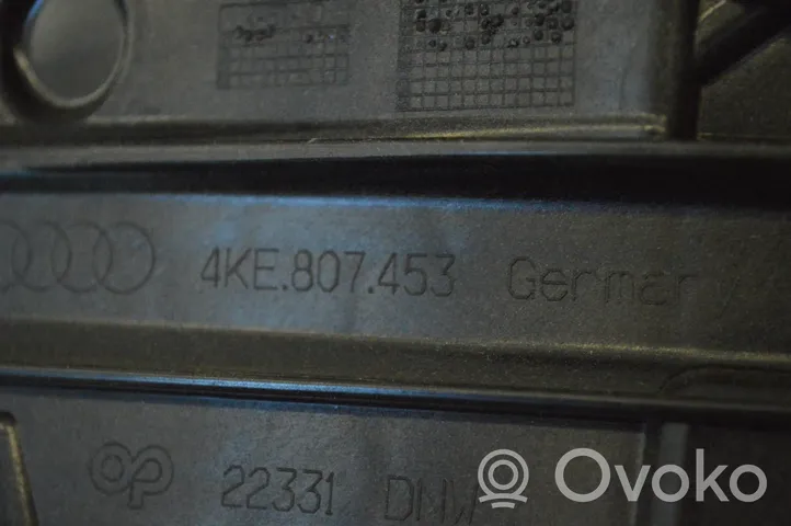 Audi E-tron GT Mocowanie narożnika zderzaka tylnego 4KE807453