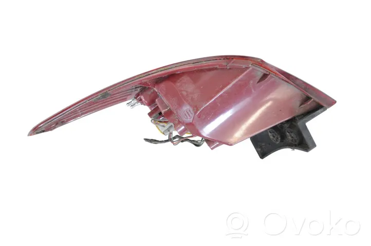 Hyundai Santa Fe Rear/tail lights 924012W1