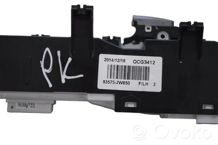 Hyundai Santa Fe Electric window control switch 935752W650