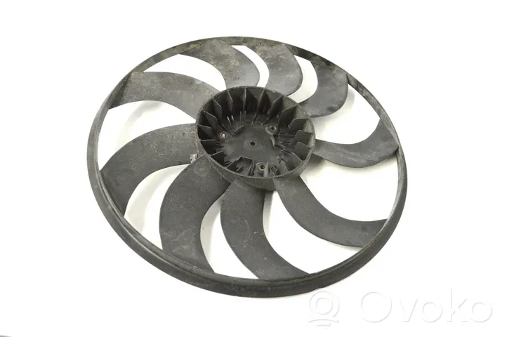 BMW 4 F32 F33 Hélice moteur ventilateur 11115YY0092