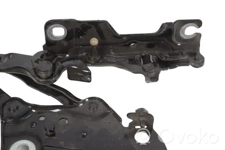 BMW X7 G07 Engine bonnet/hood hinges 7418201