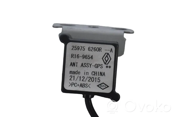 Renault Trafic III (X82) GPS-pystyantenni 259756260R