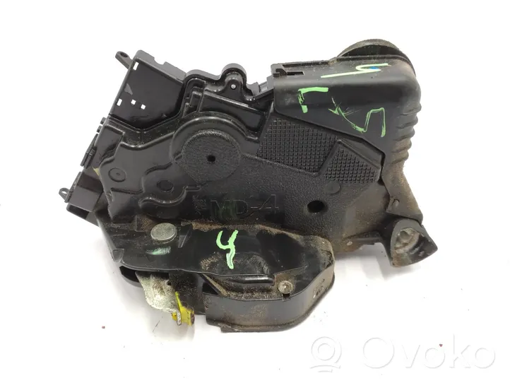 Toyota Prius (XW20) Serrure 6904047081