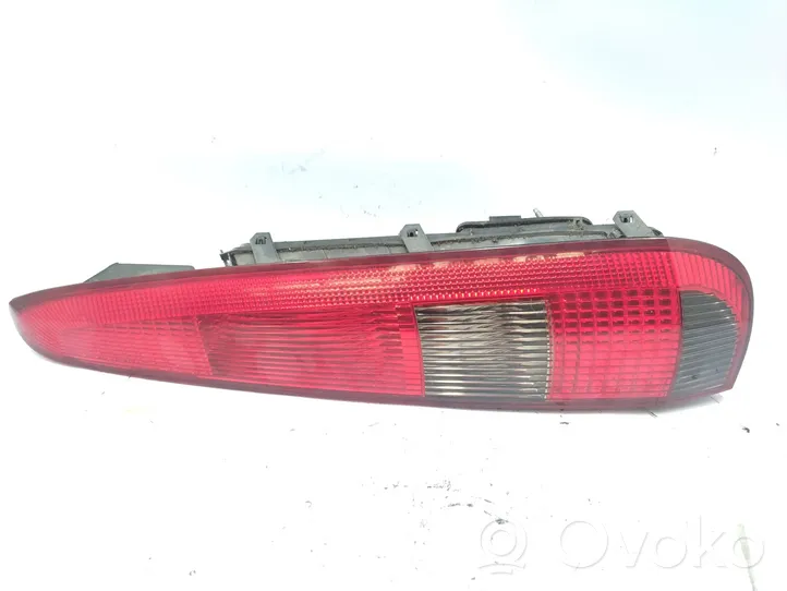 Ford Fusion Lampada fanale posteriore 13A602B