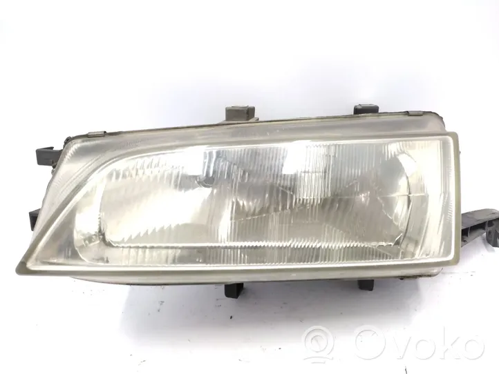 Honda Accord Lampa przednia 33153SN7G02