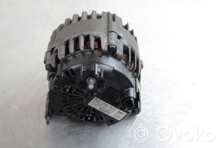 Volkswagen PASSAT B7 Alternator 03L903023F