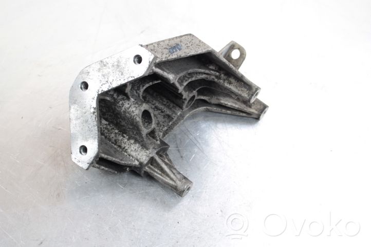 Volkswagen Polo IV 9N3 Support, suspension du moteur 045199207