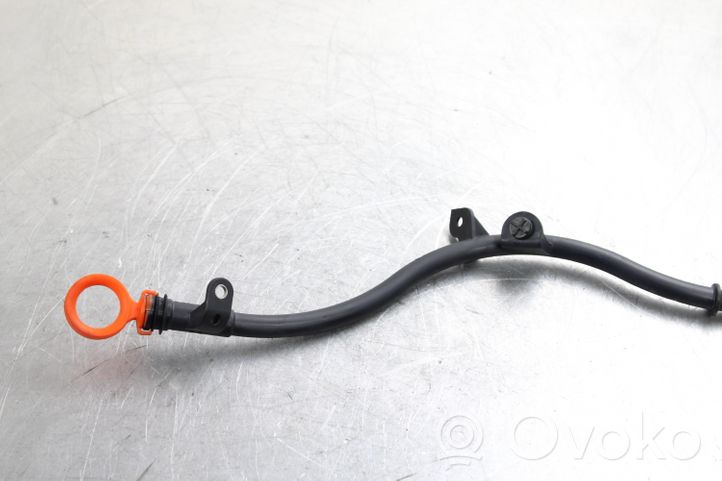 Volkswagen PASSAT B7 Oil level dip stick 03L103634M