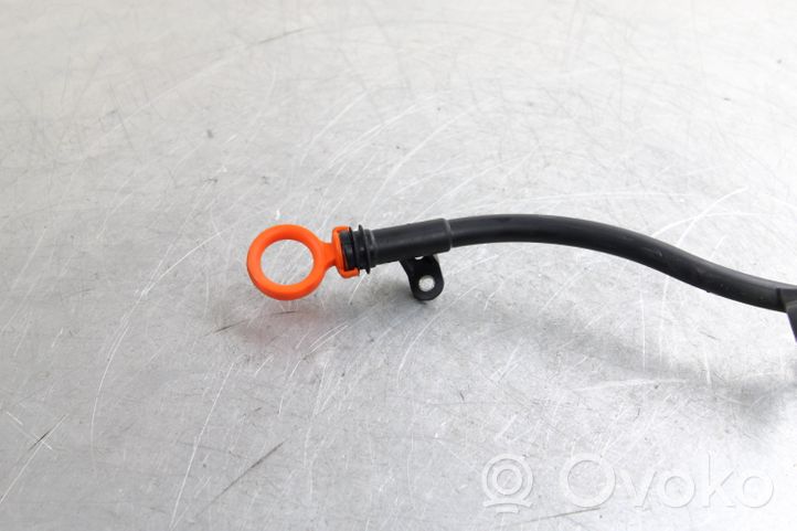 Volkswagen PASSAT B7 Oil level dip stick 03L103634M