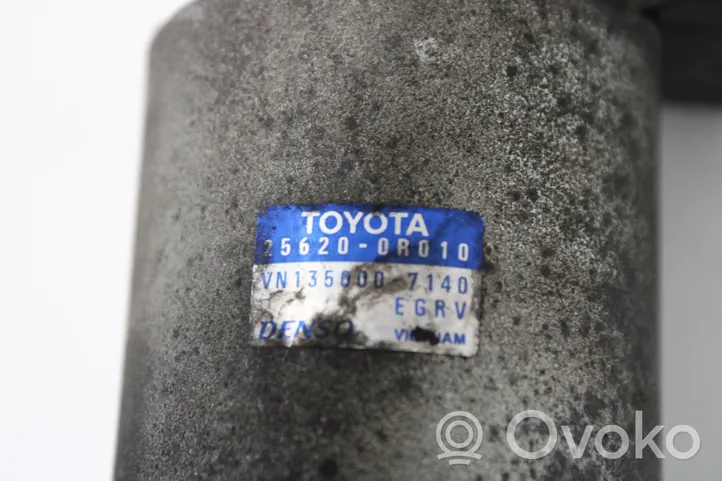 Toyota Avensis T250 EGR valve 256200R010